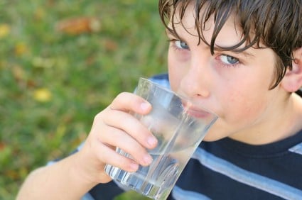 Get Your Kids to Stay Hydrated in the Classroom and on the Field